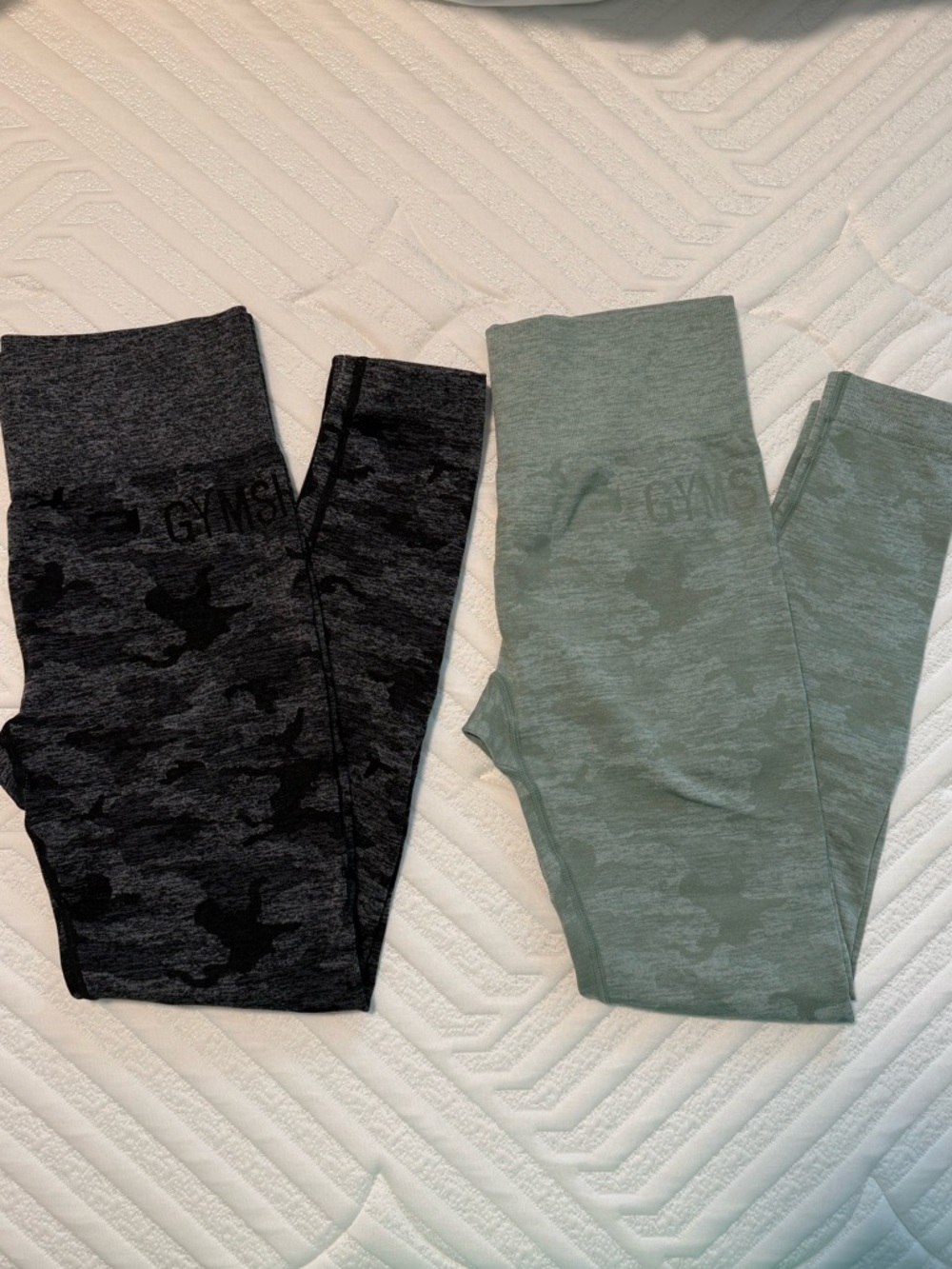 Gymshark Adapt Camo seamless leggings bundle medium